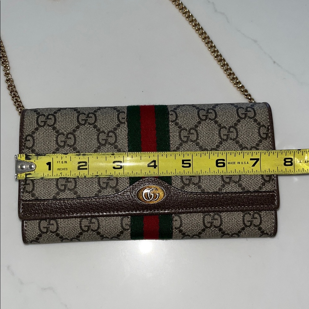 Gucci Beige and Brown Crossbody with Gold Chain. Excellent condition. - Picture 9 of 9